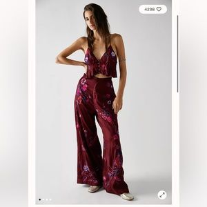 Free people Mimi embroidered pant sz 10 NWOT